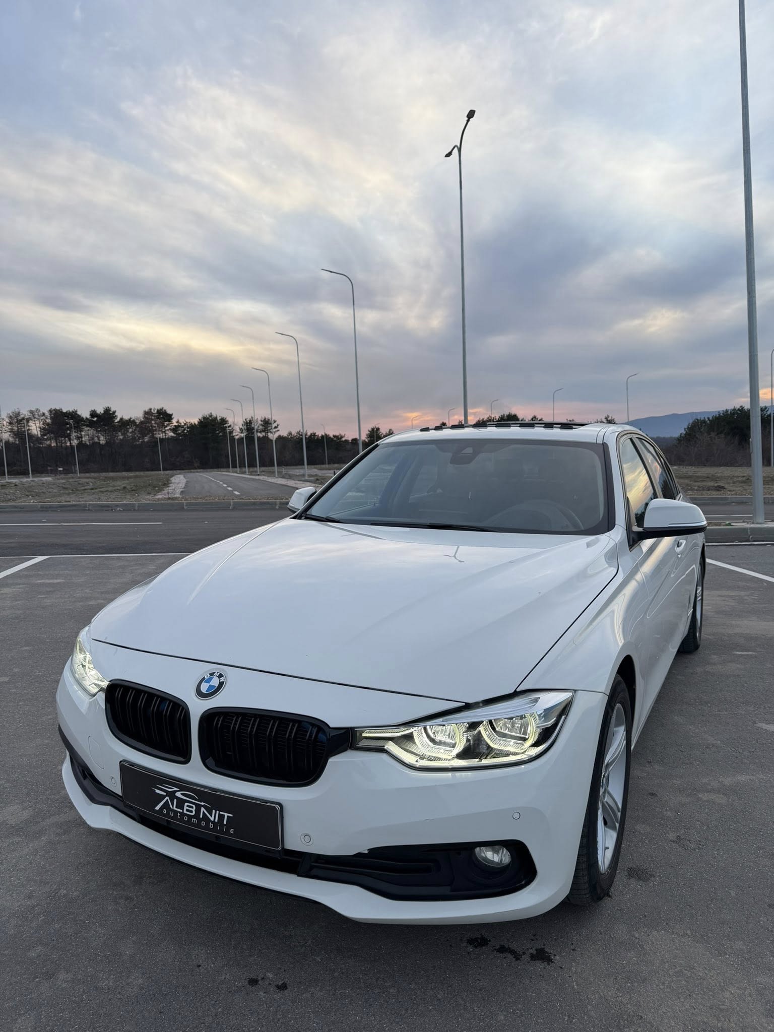 BMW 320d - Image 6