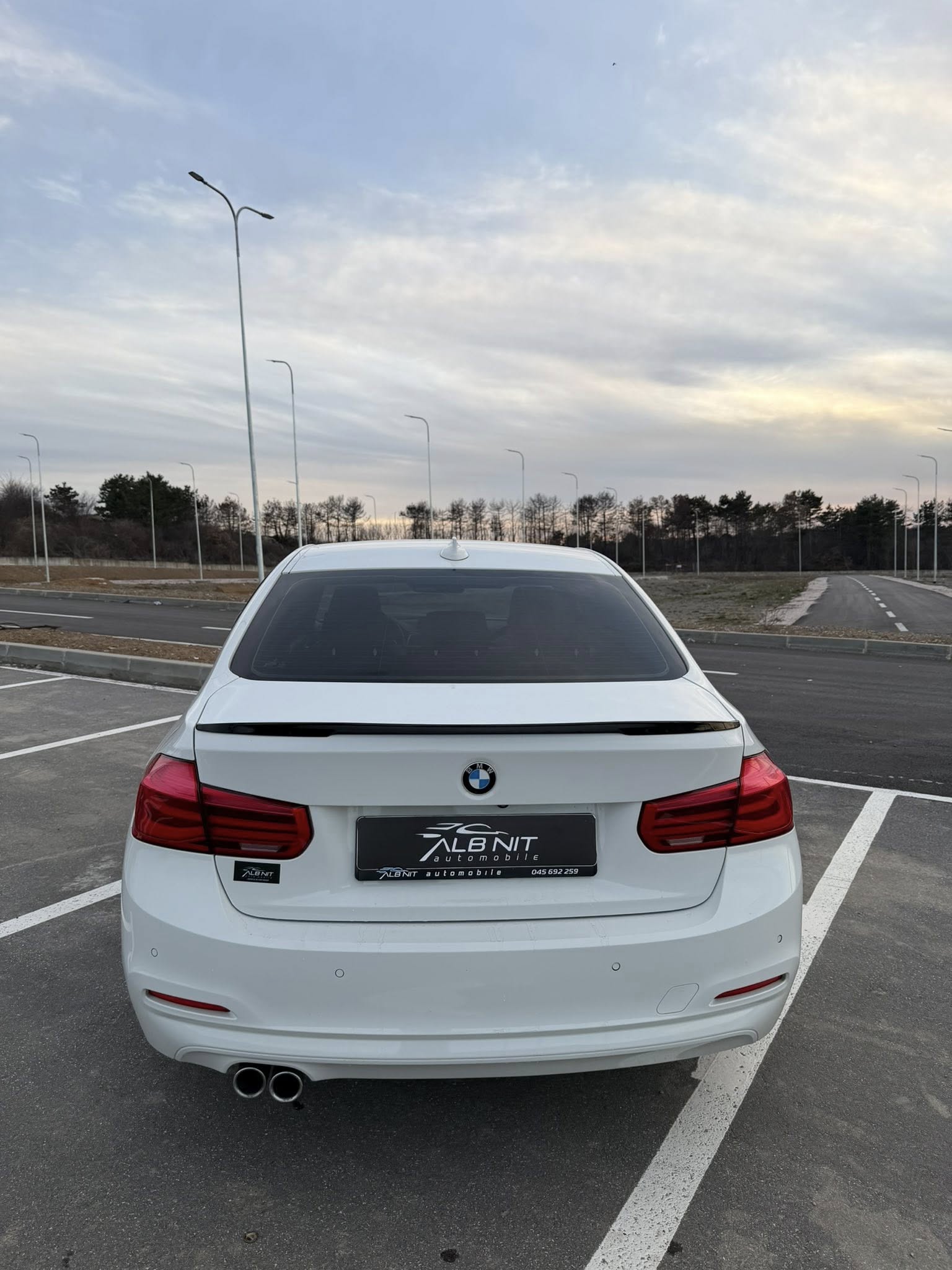 BMW 320d - Image 3